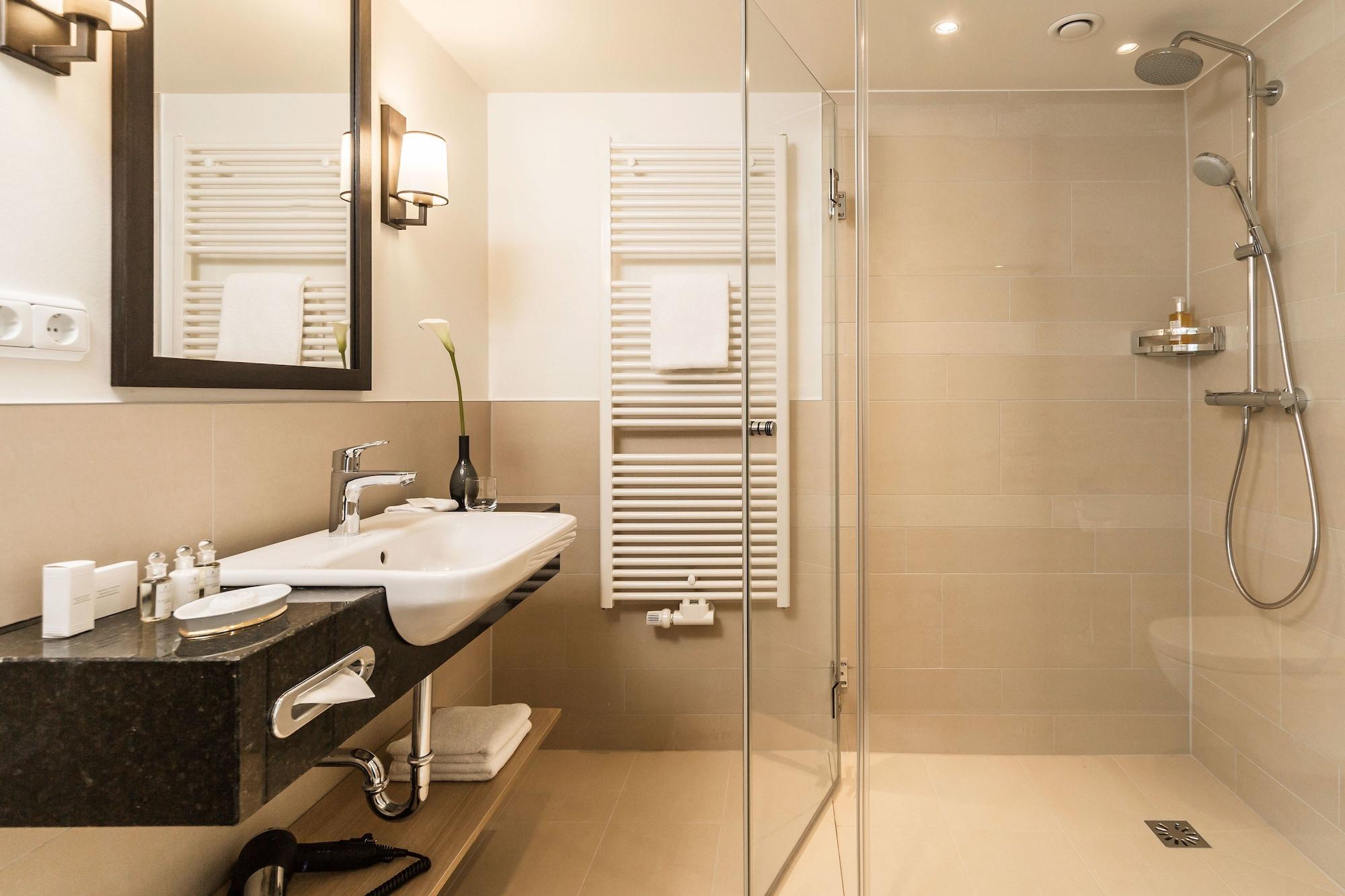 Althoff Fürstenhof Hotel 5*