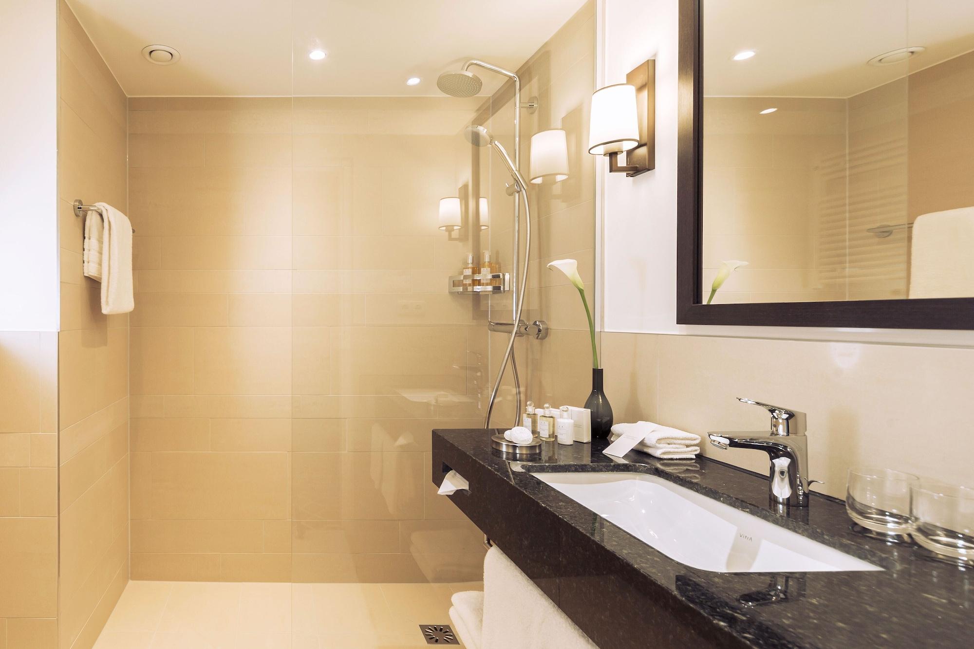 Althoff Fürstenhof 5*